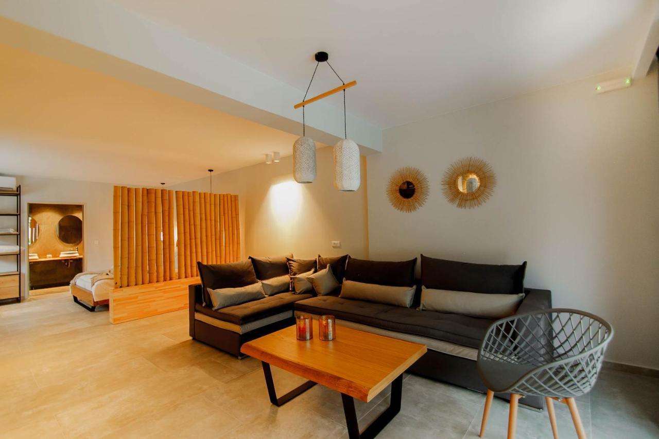 Olia Suites Parga Exterior photo