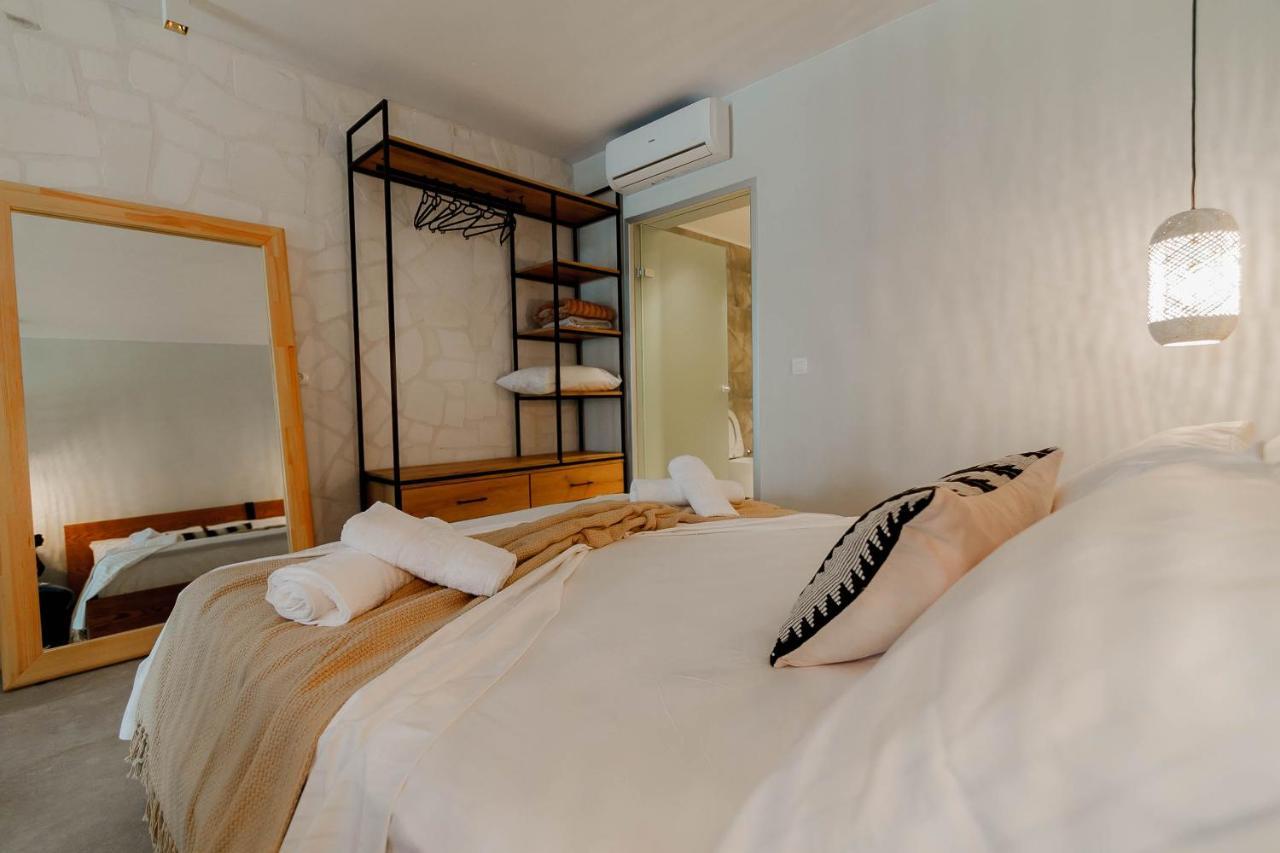 Olia Suites Parga Exterior photo