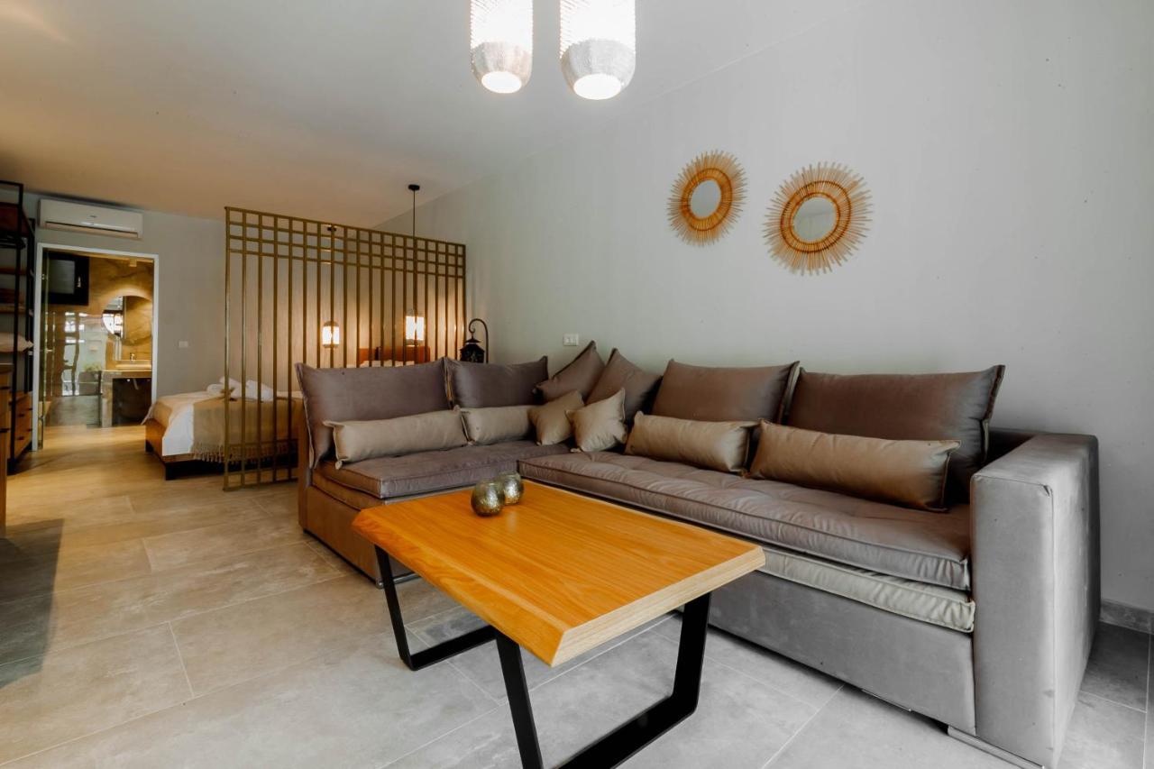 Olia Suites Parga Exterior photo