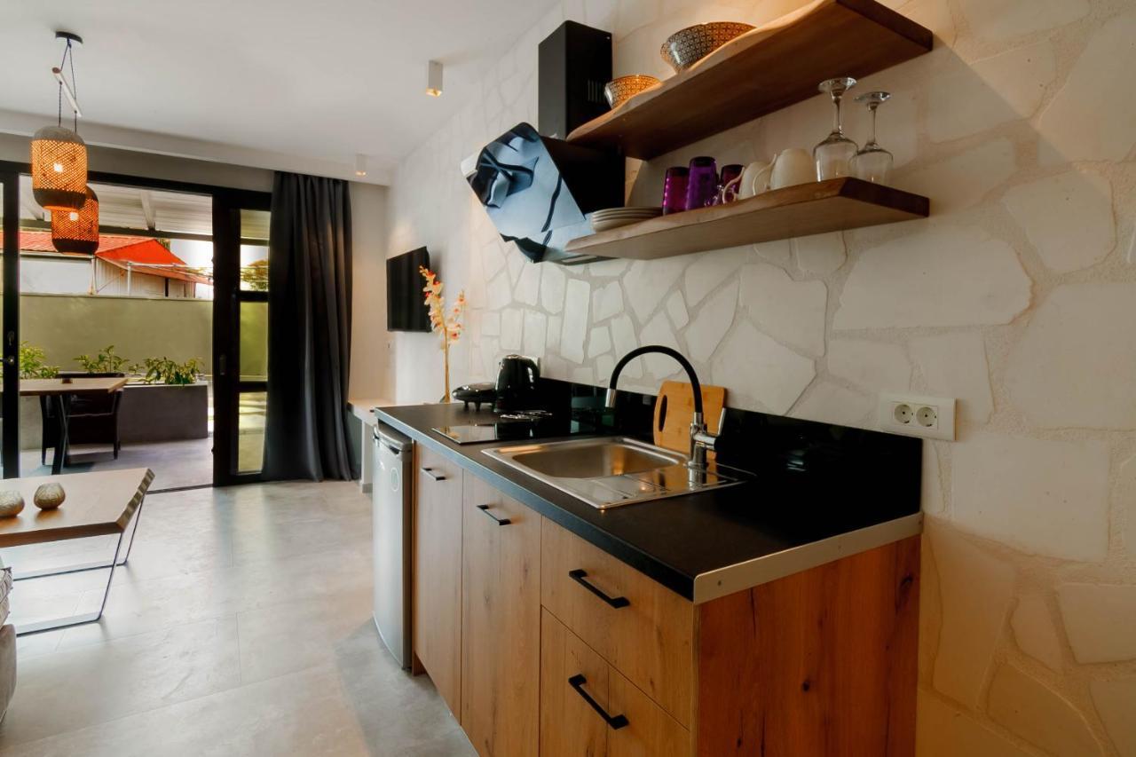 Olia Suites Parga Exterior photo