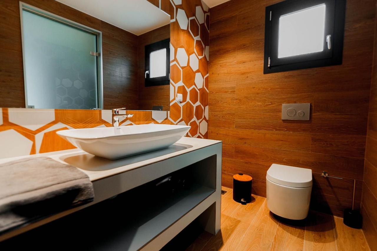 Olia Suites Parga Exterior photo