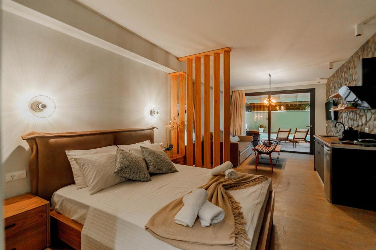 Olia Suites Parga Exterior photo