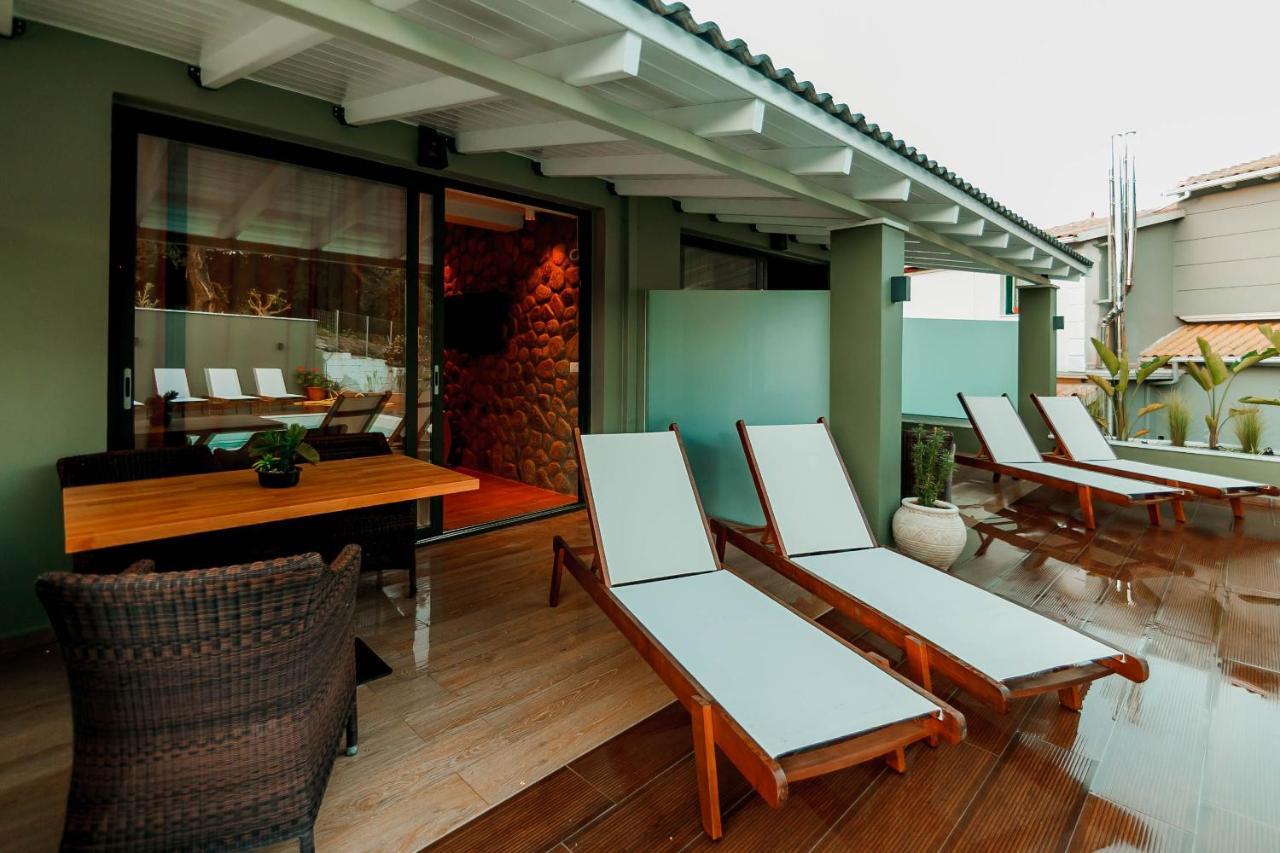 Olia Suites Parga Exterior photo