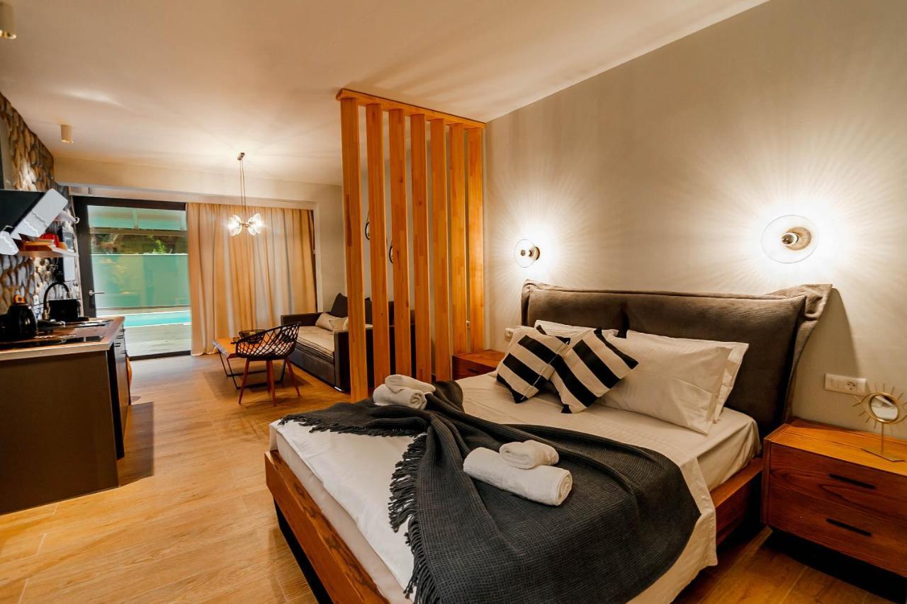 Olia Suites Parga Exterior photo