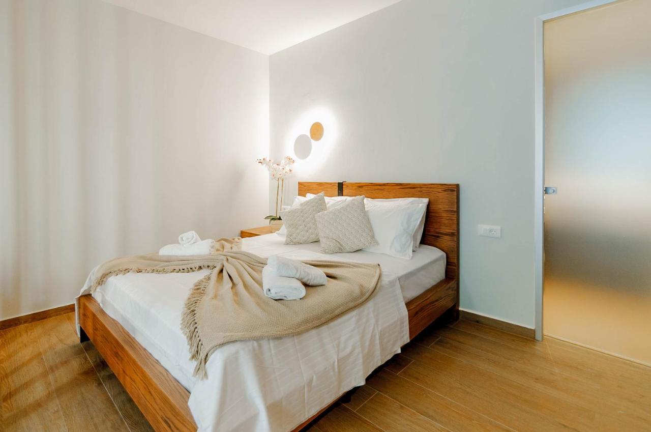 Olia Suites Parga Exterior photo